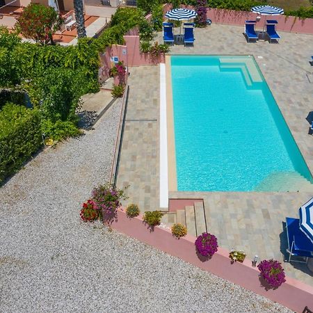 Elbaloves Appartaments Villa Capoliveri  Extérieur photo