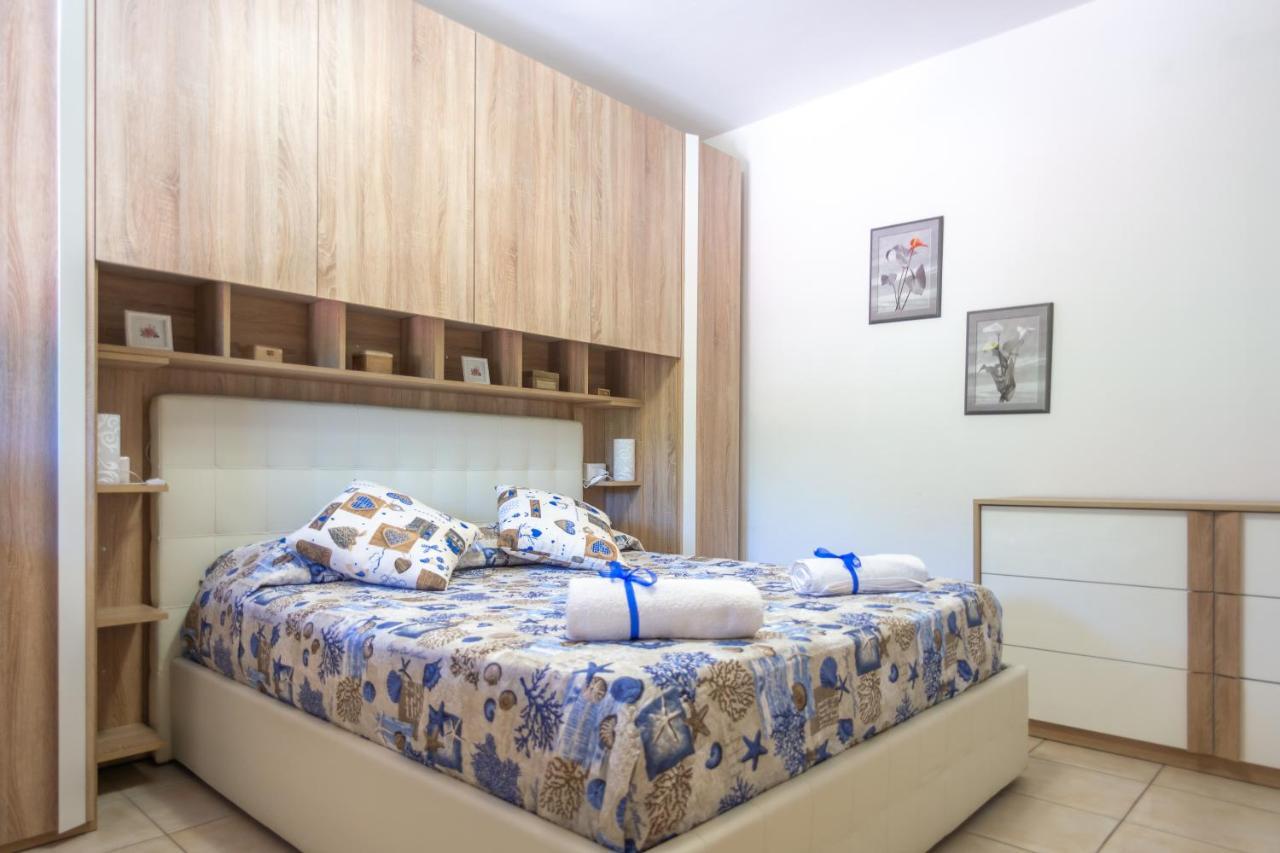 Elbaloves Appartaments Villa Capoliveri  Extérieur photo