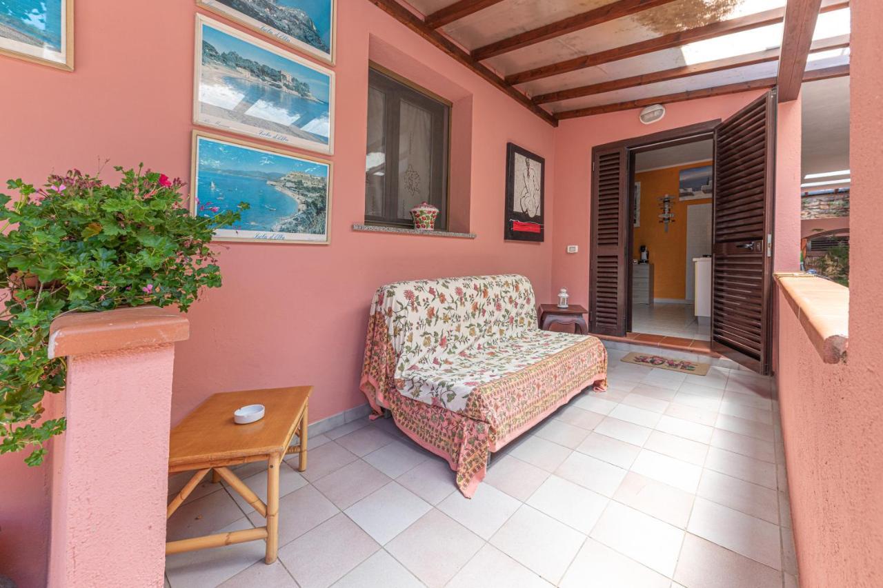 Elbaloves Appartaments Villa Capoliveri  Extérieur photo