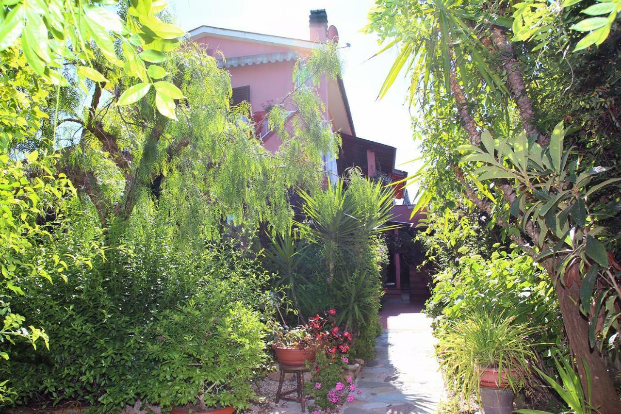 Elbaloves Appartaments Villa Capoliveri  Extérieur photo
